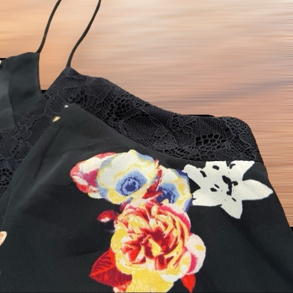 Express Black Floral Lined Zip Up Tank Top Medium - Picture 10 of 13